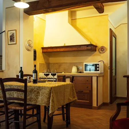 Casal Gheriglio Lucignano