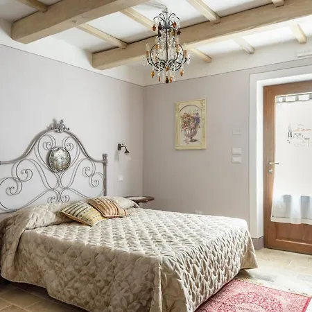 Country house Casal Gheriglio Lucignano